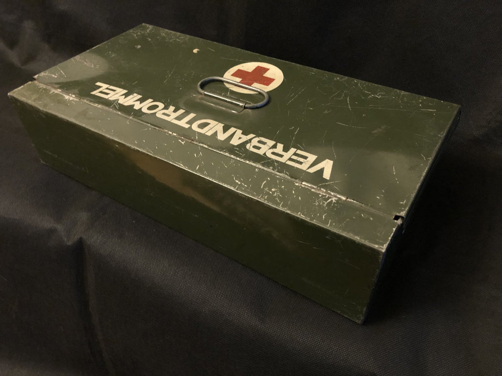 Verbandtrommel Nederlandsche Roode kruis uit de 30-40er jaren