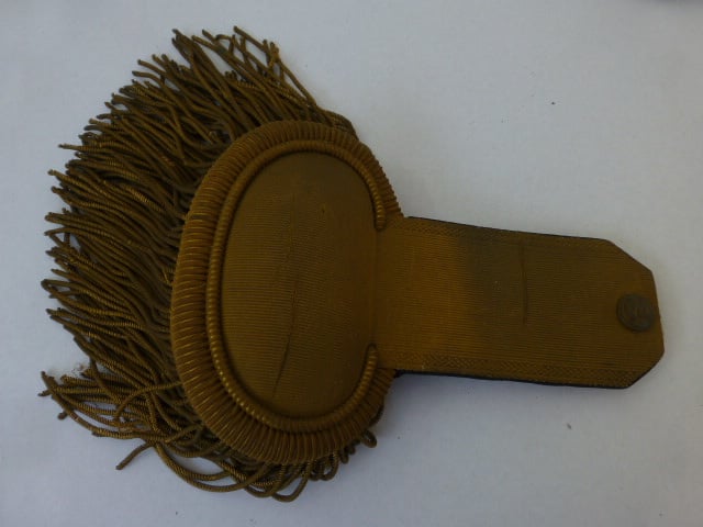 Gala epauletten vooroorlogs