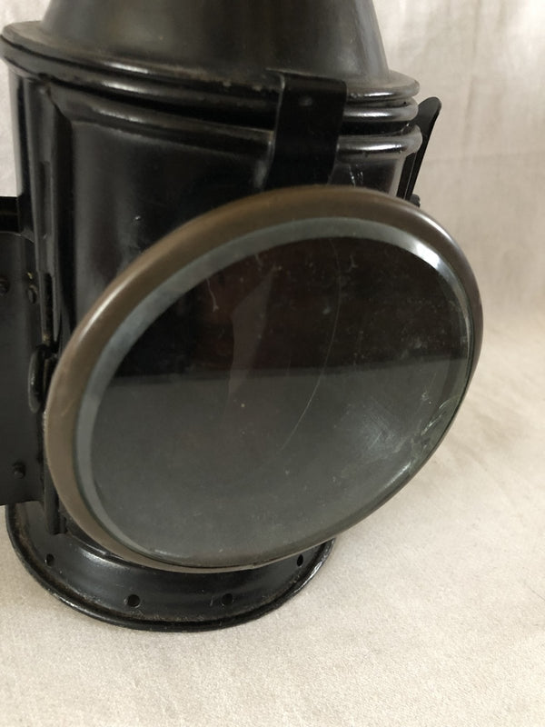 Engelse Spoorweg lamp uit 1944 hover image