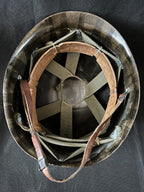 Nederlandse  M1 liner met lederen riempje