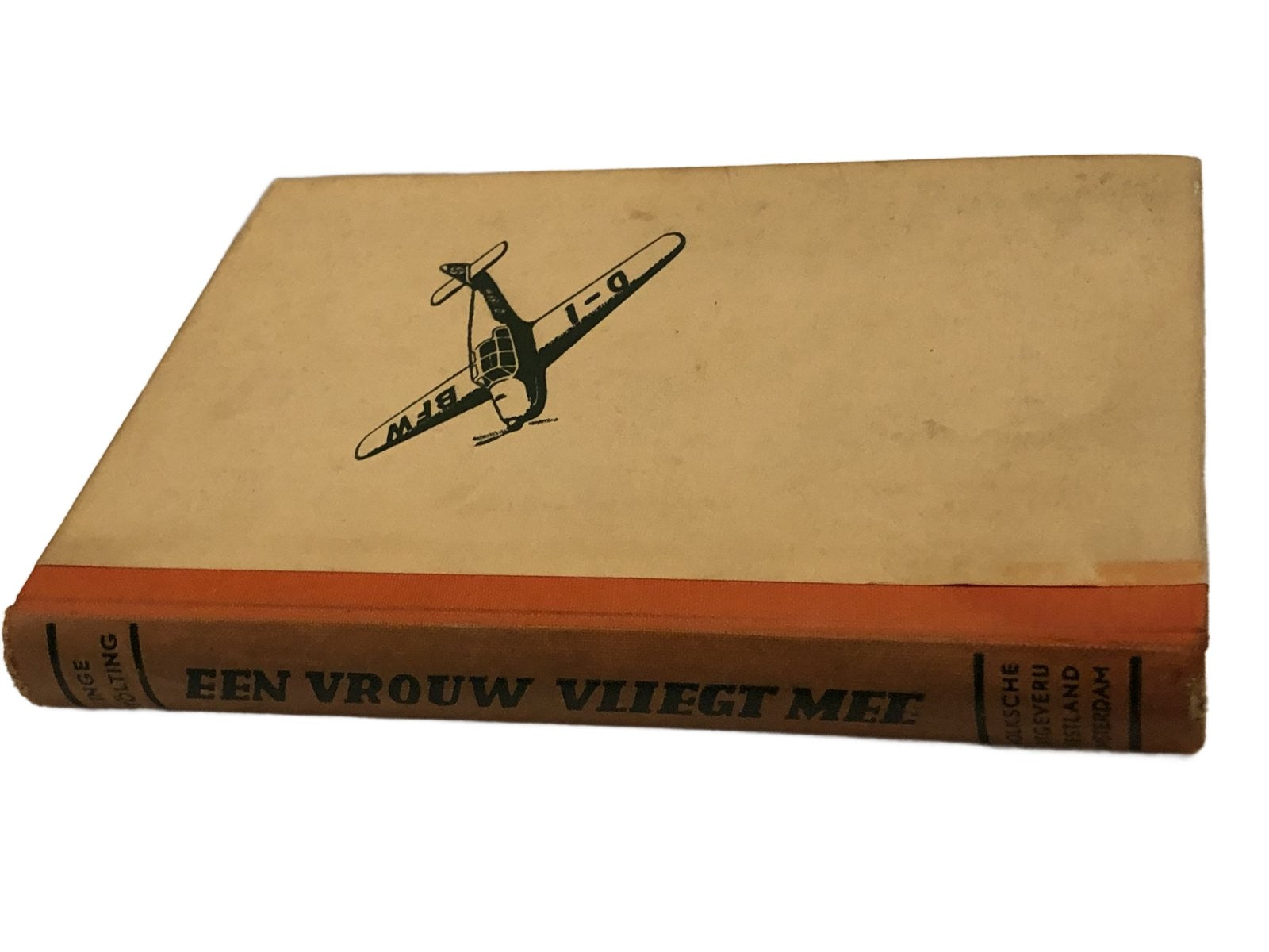 Boek Inge Stöling Een vrouw vliegt mee  -  uitgeverij " Westland"