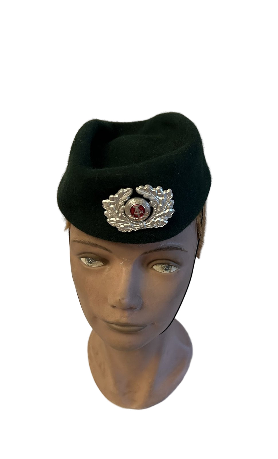 Volkspolizei dameshoedje