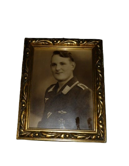 Ingelijste Luftwaffe onder officier Flieger