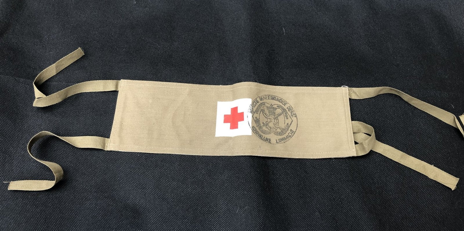 Armband KL  Geneeskundige Dienst